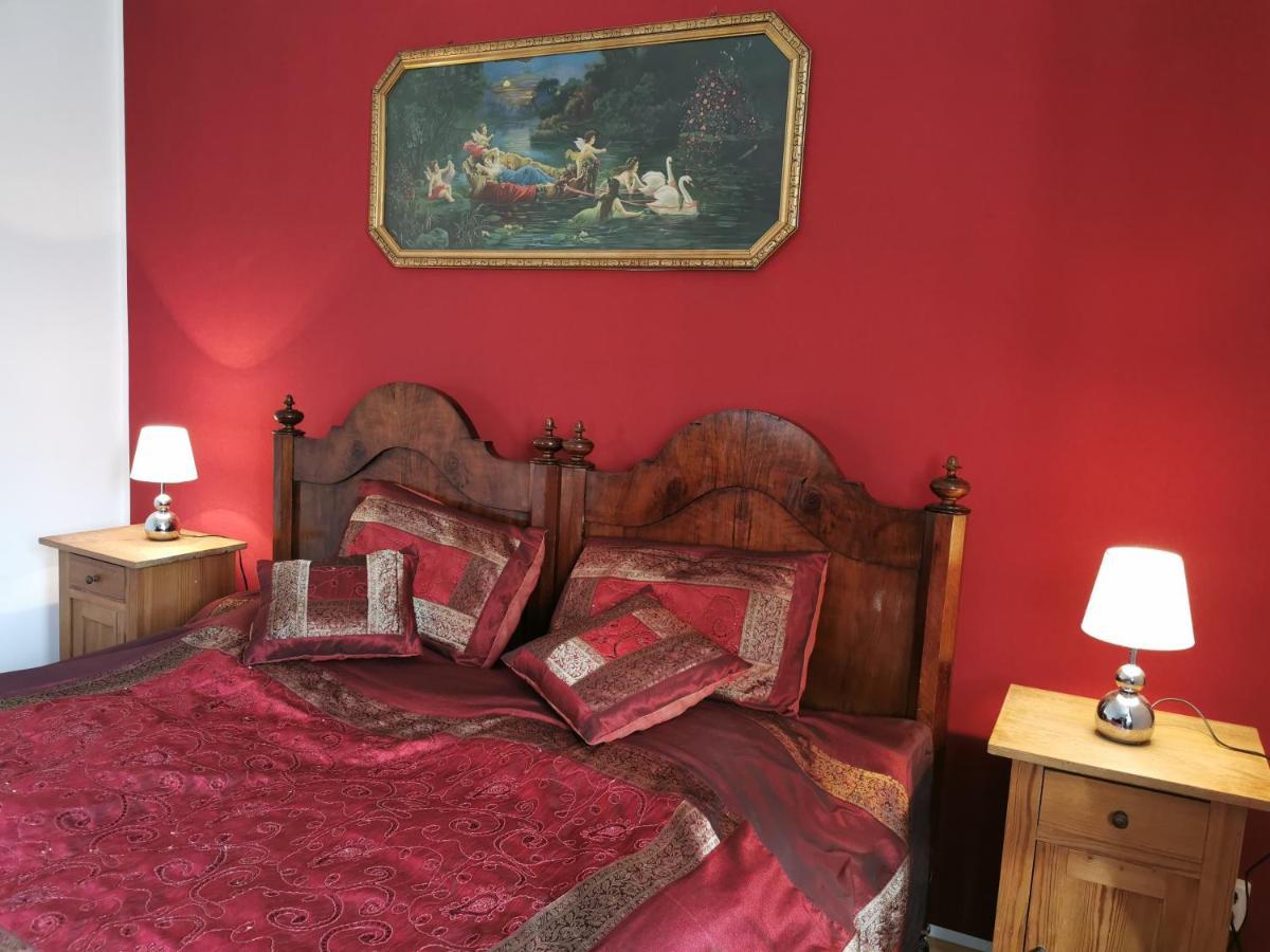 Ruhige Ferienwohnung Im Gutshaus Niederorschel Zewnętrze zdjęcie